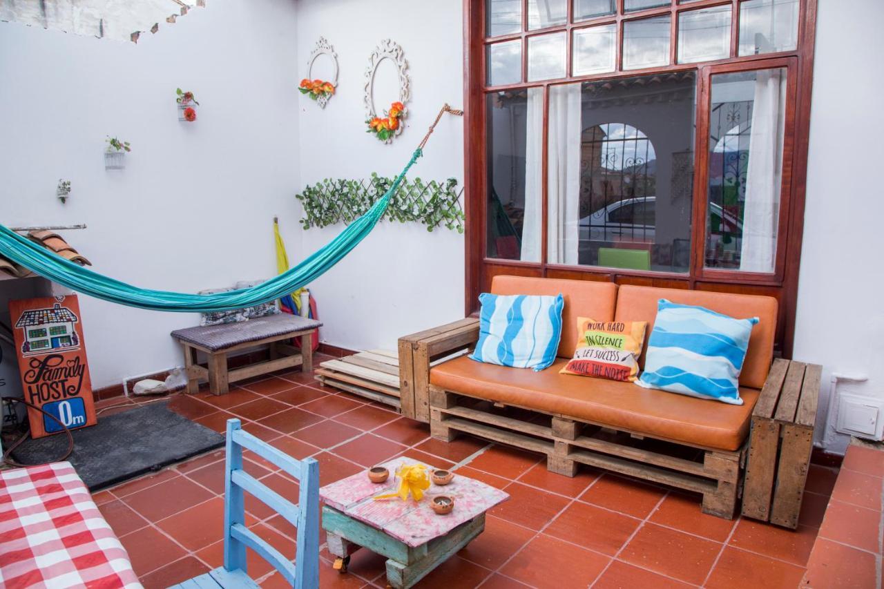 Family Host Hostel Villa de Leyva Esterno foto
