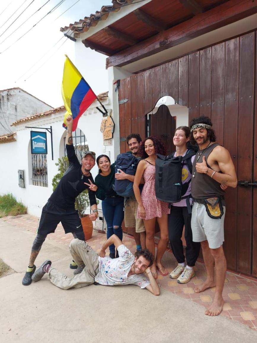 Family Host Hostel Villa de Leyva Esterno foto